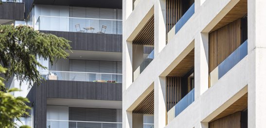 Minco_balcon_brise-soleil_bois-alu