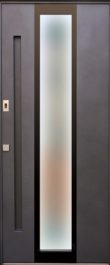 Porte d'entrée hybride en bois aluminium Minco modèle Visua 1. Porte avec un vitrage fumé pour préserver l'intimité de la maison. Ouverture de la porte par lecteur digital.