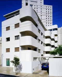 architecture-bauhaus-bruno-house-telaviv